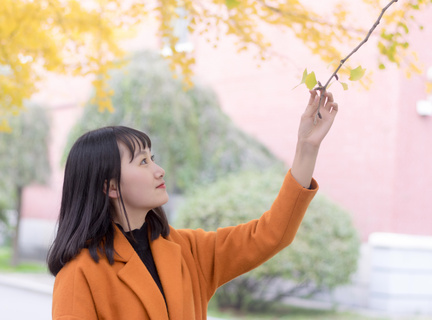 中国驻菲律宾大使馆办旅行证方便吗